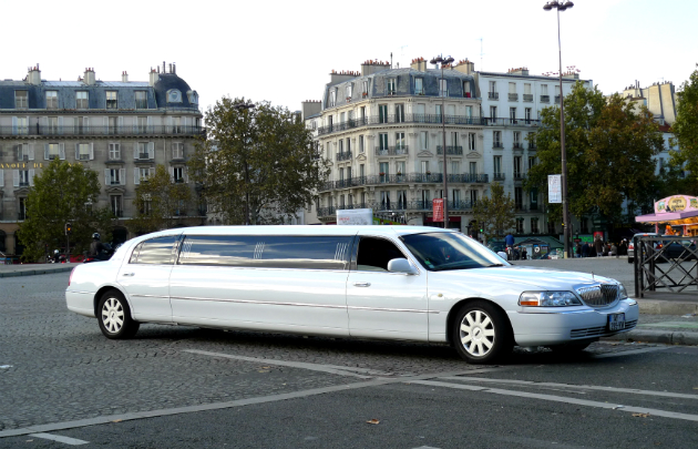 Pourquoi opter pour un service de limousine à Cannes ?